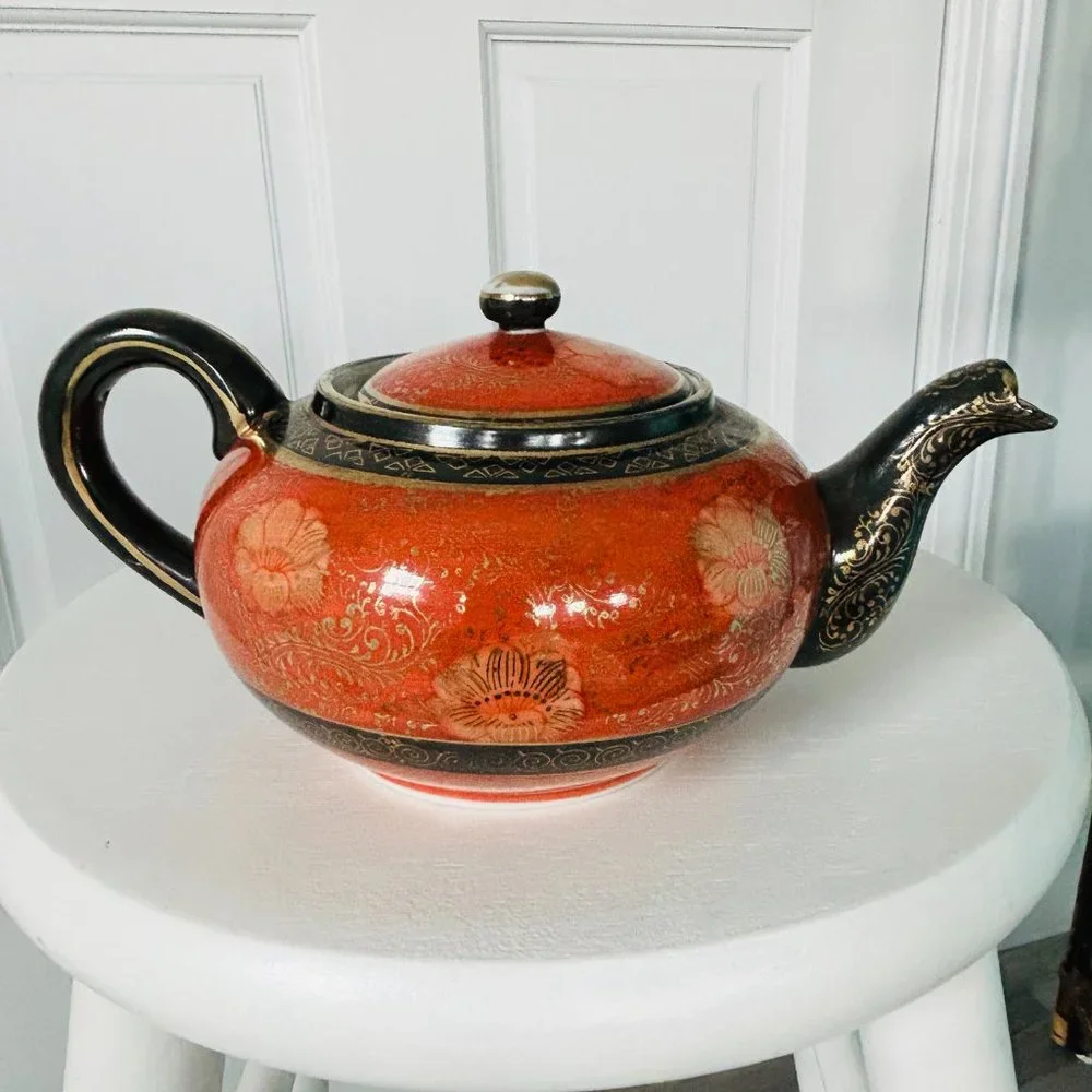 VINTAGE TT Takito Company Hand Painted Japan Tea Pot and Creamer